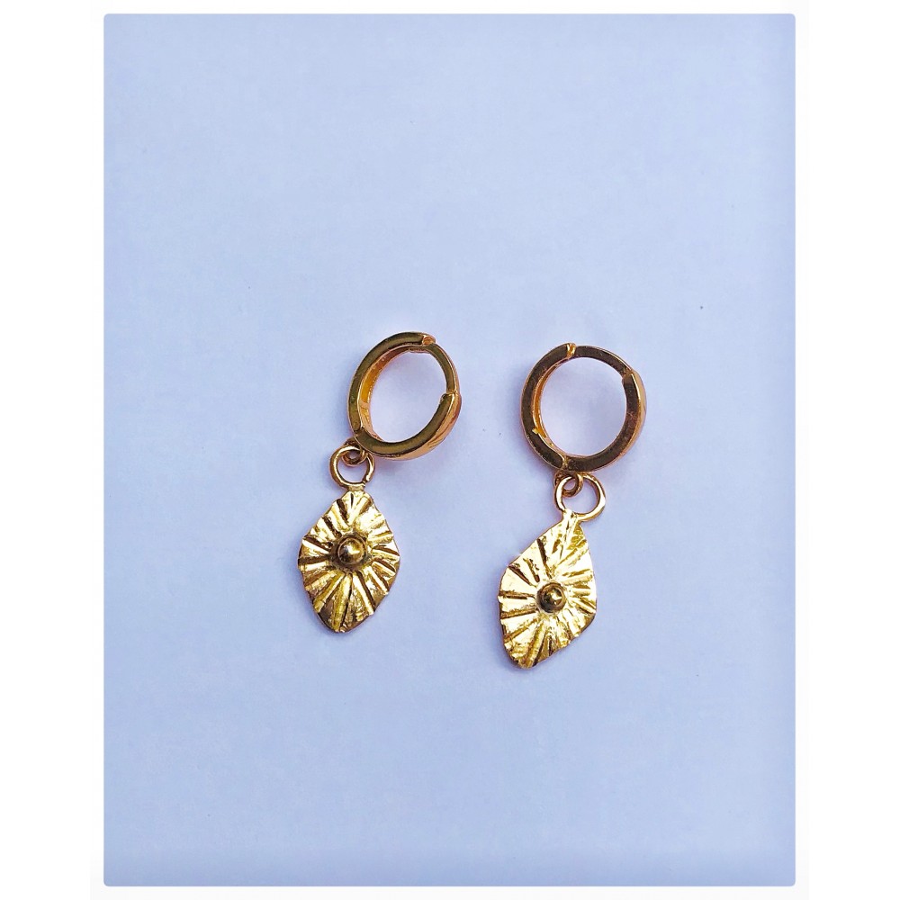 Yansıyan Işıltı Küpe