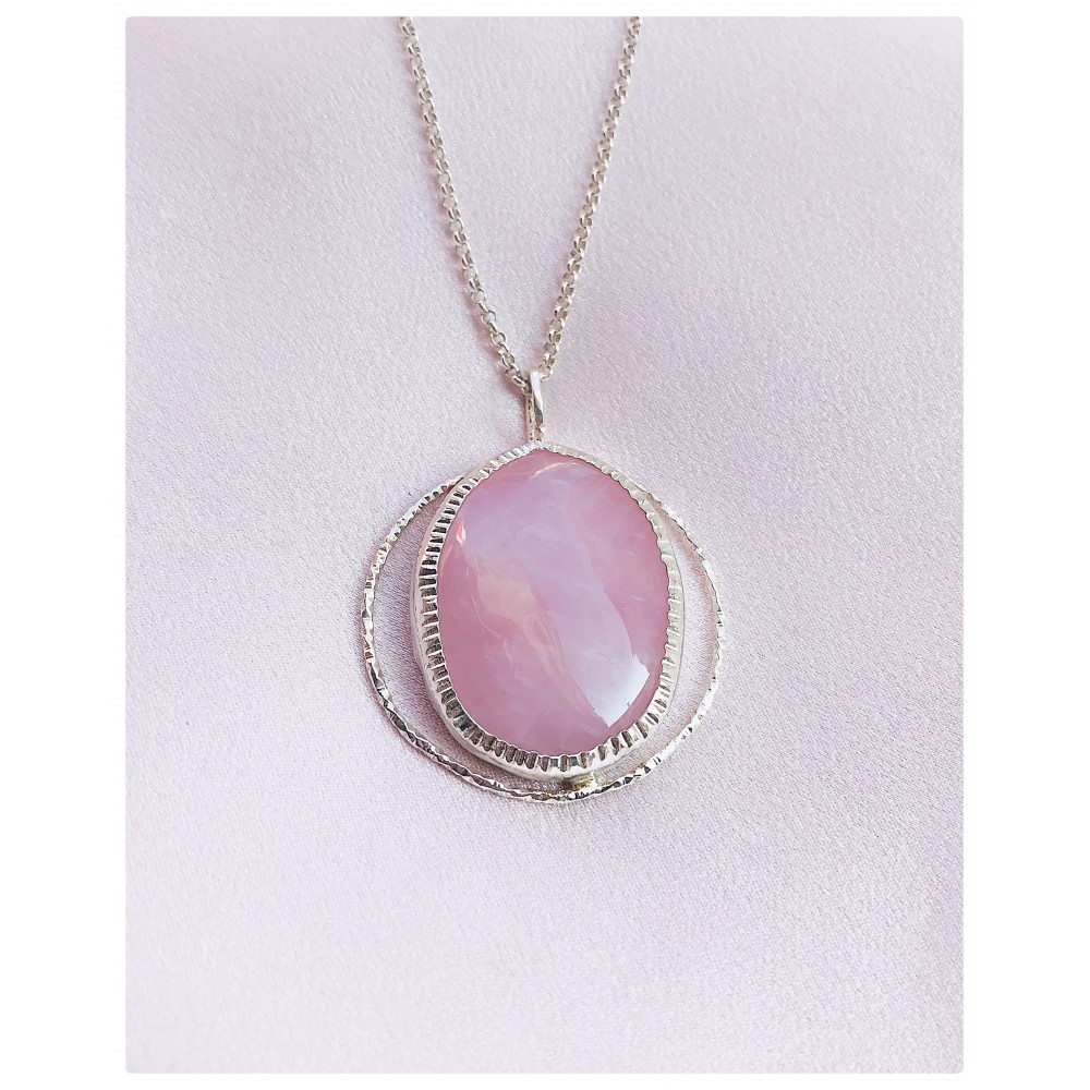 Pembe Kuvars Taşlı Kolye