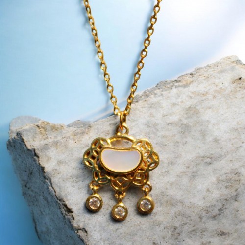 Bulut kolye Bulut kolye