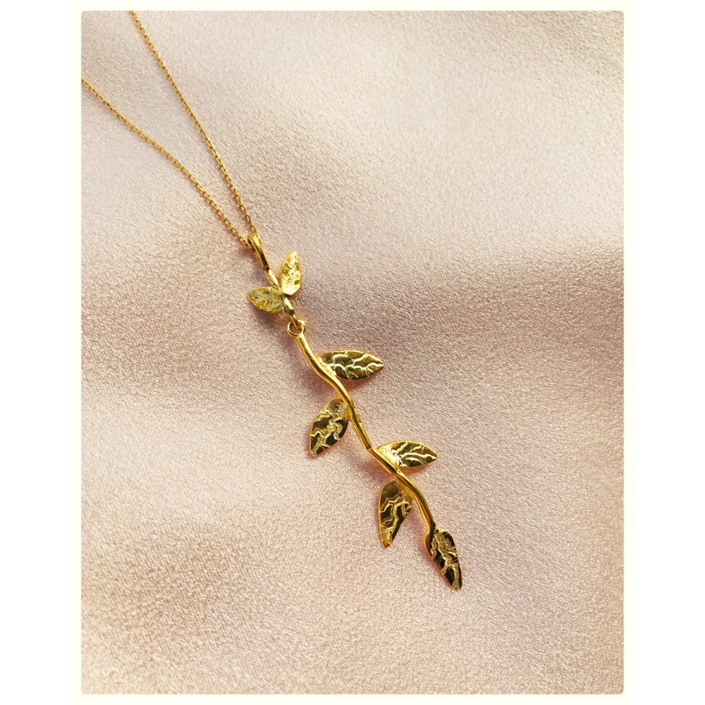 Yaprak Kolye